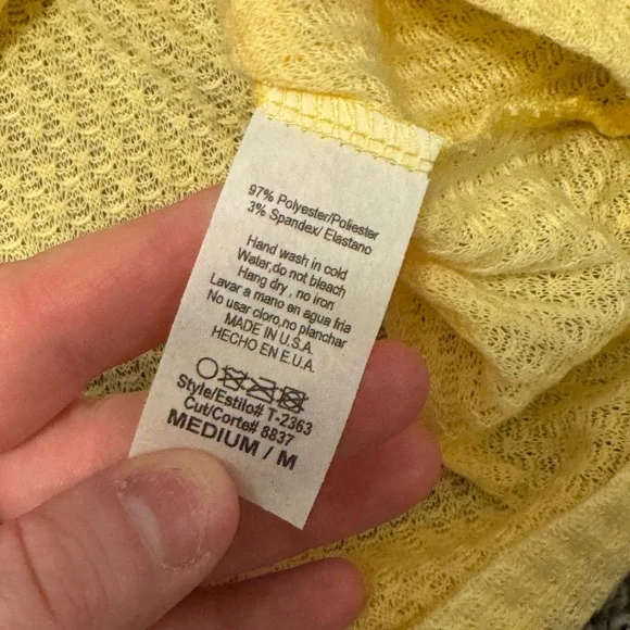 7th Ray Yellow Open Shoulder Top - Picture 3 of 3